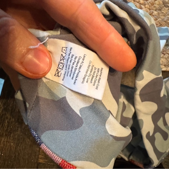 Spiritual Gangster
Shakti Metallic-Stripe Camo Sports Bra - Picture 4 of 5